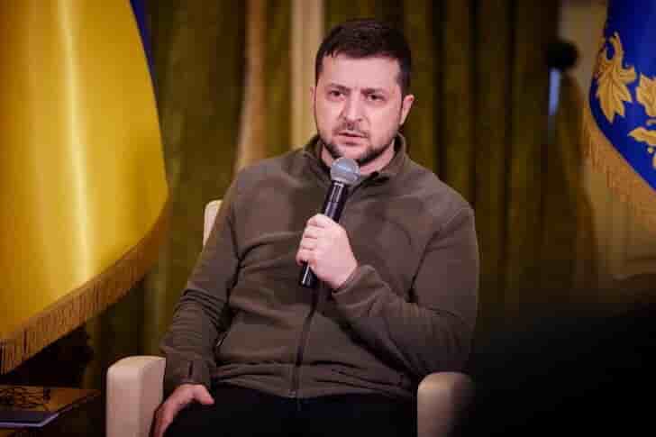 Ukraine: zelenski met en garde contre la desolation si la russie tente de prendre kiev
