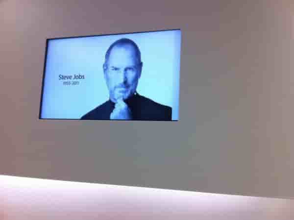 Apple store world