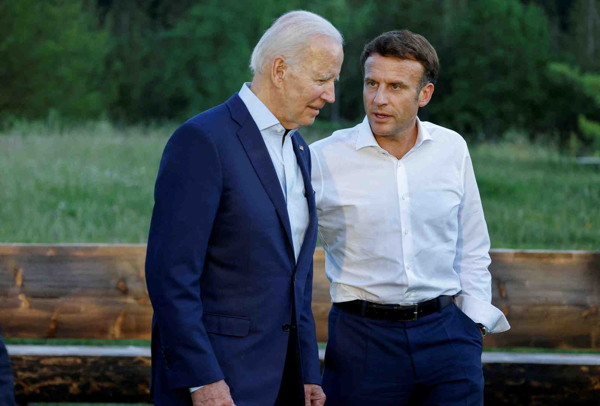 Macron dit a biden qu'arabie et emirats peuvent a peine augmenter leur offre de petrole