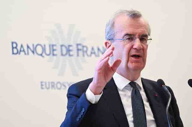Il faut s'occuper « enfin sérieusement des dépenses » publiques, a martelé François Villeroy de Galhau, gouverneur de la Banque de France.