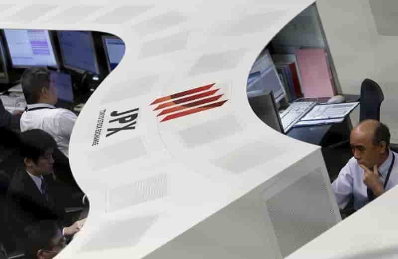 La bourse de tokyo finit stable avant la fed