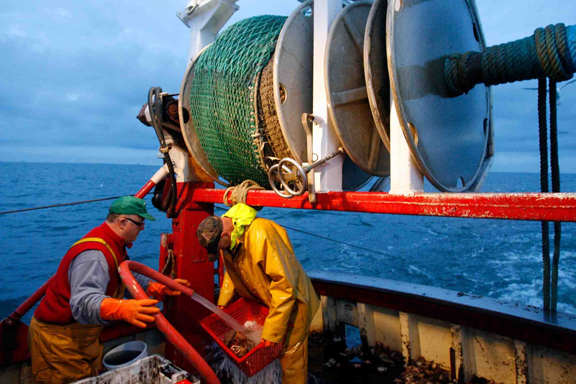 CLS déploie des balises sur les engins de pêche.
