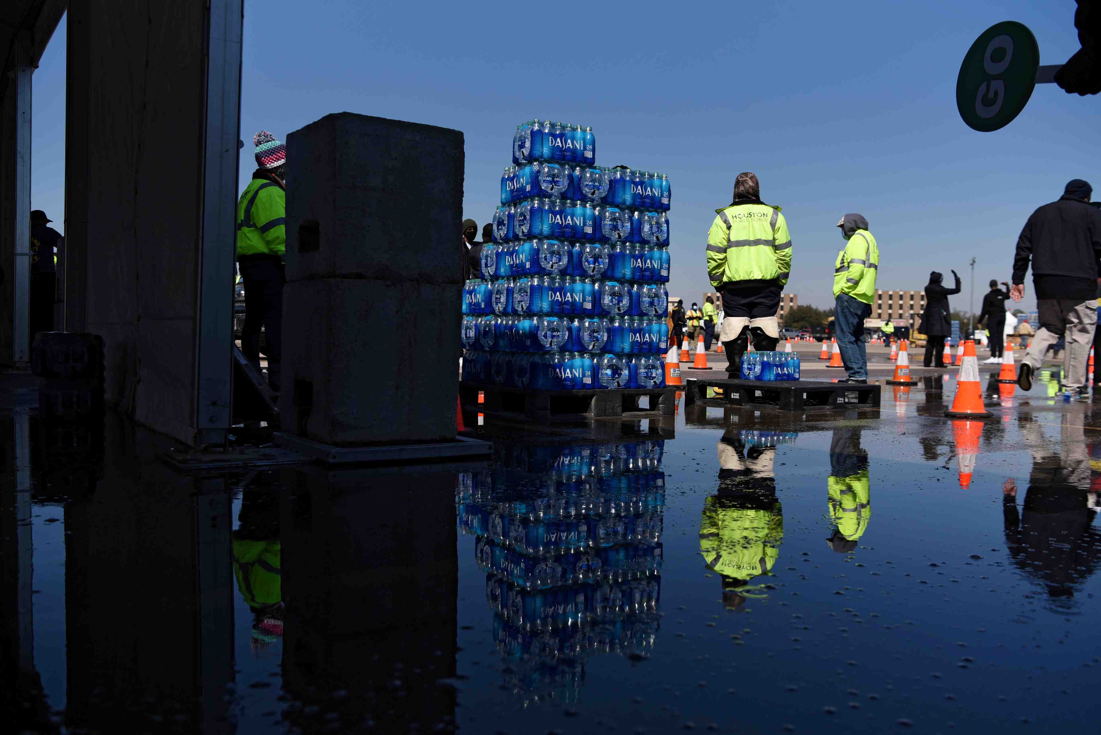 Usa: biden signe la declaration de catastrophe majeure pour le texas