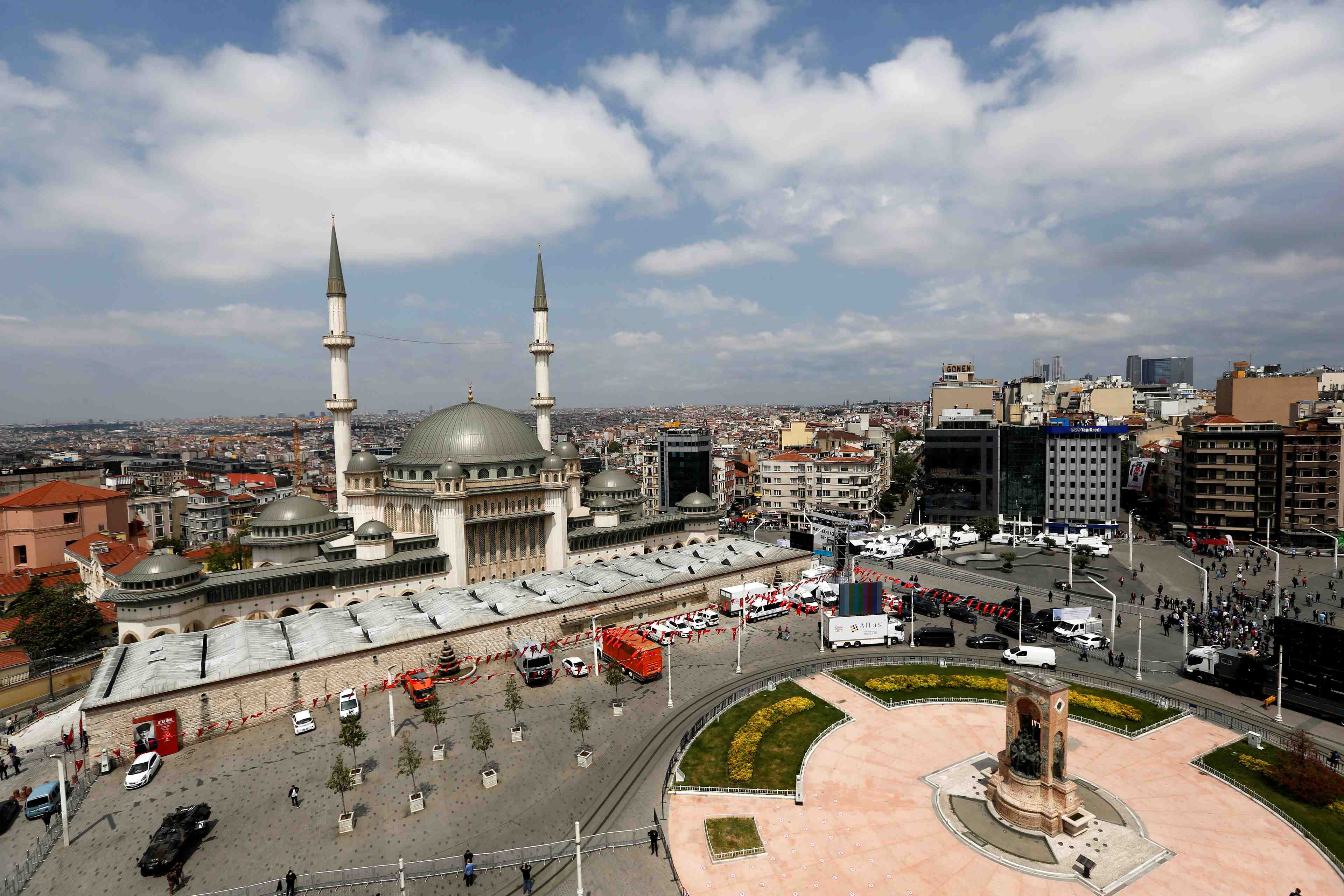 Manifestation a istanbul contre les mesures anti-covid du gouvernement