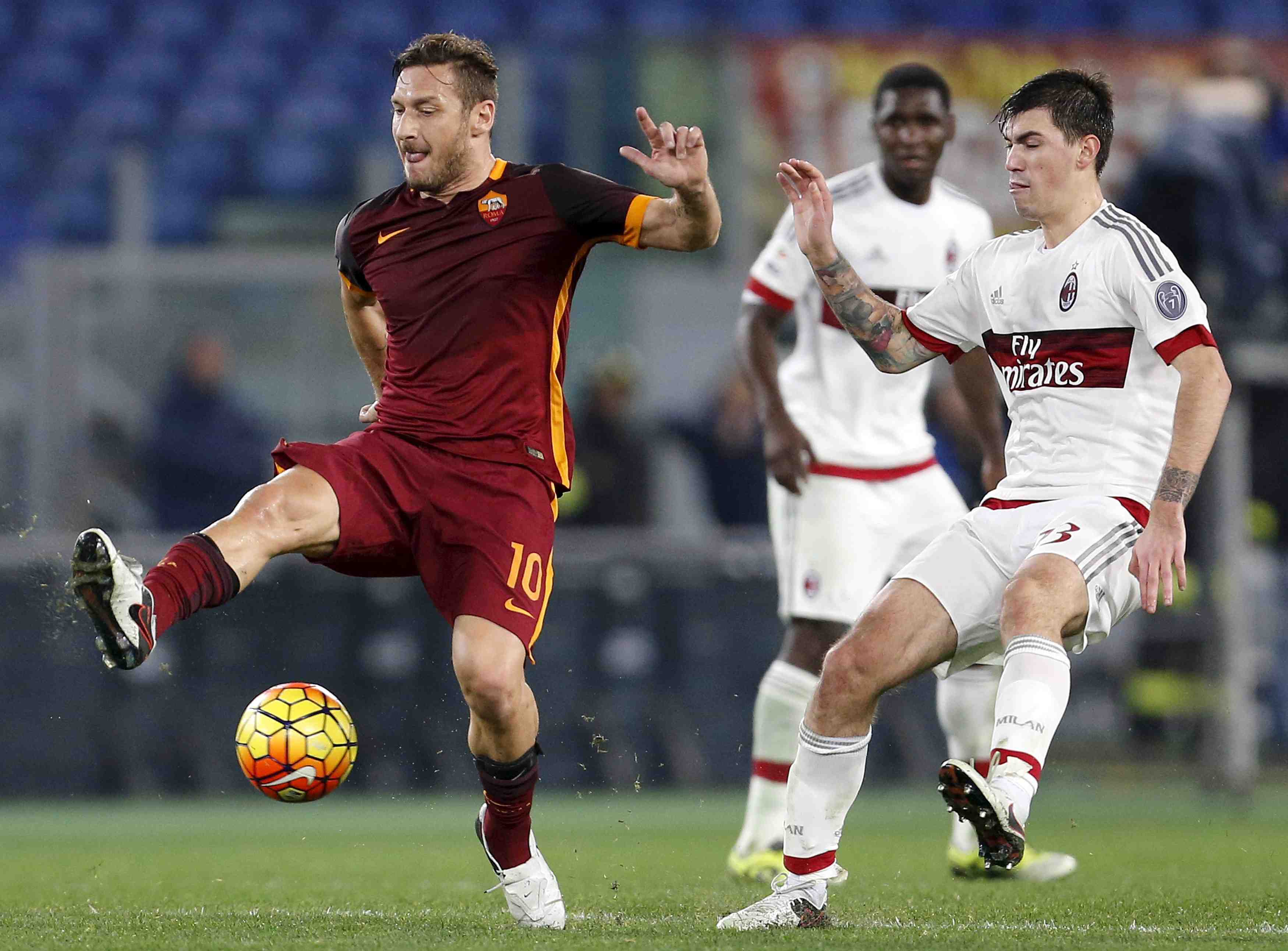 La fiorentina et la roma piegees a domicile