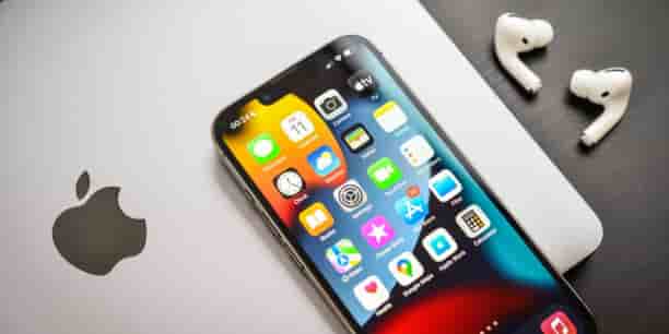 L'iPhone va être plus ouvert que jamais, mais Apple se bat pour conserver ses marges.