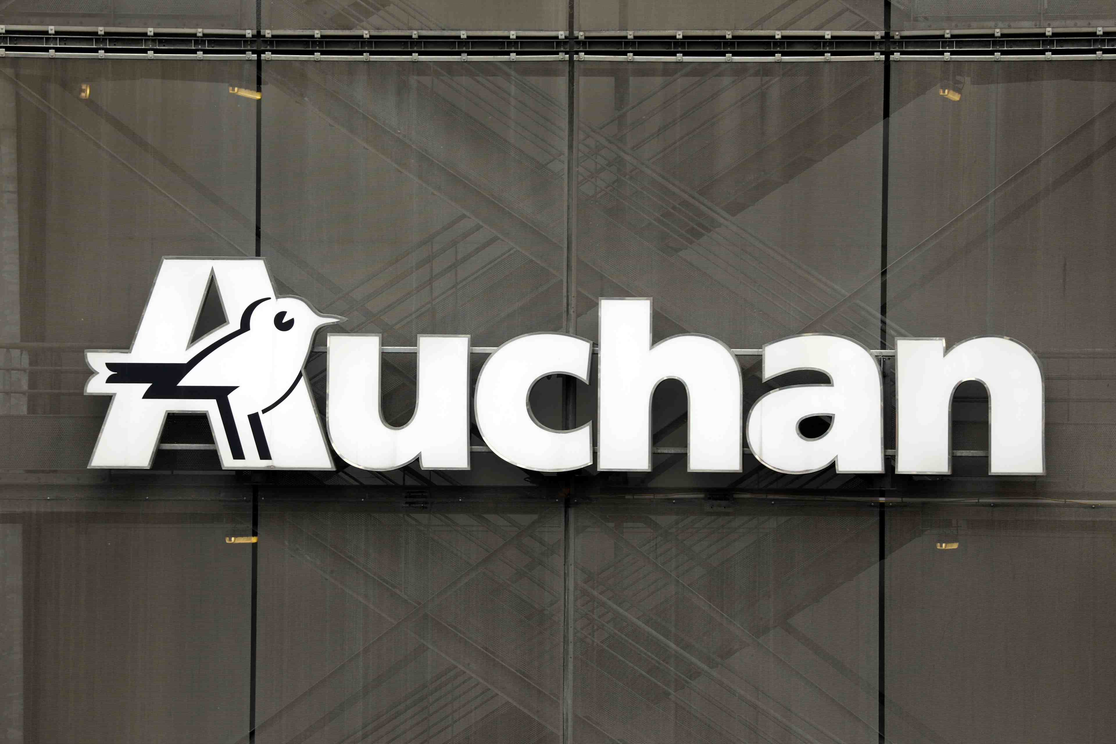 Auchan cede sa filiale italienne de distribution