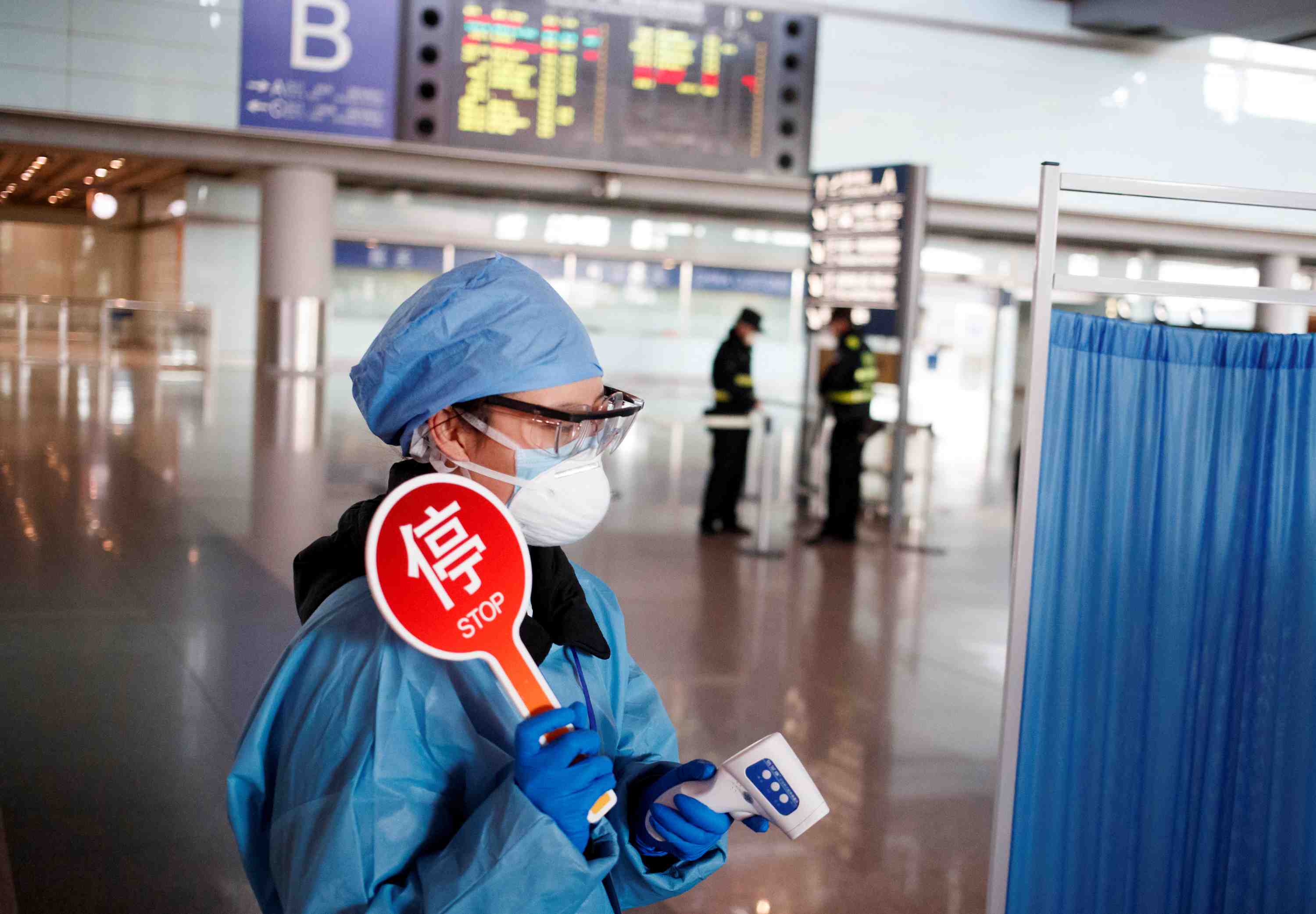 Isolement automatique pour tous les voyageurs etrangers arrivant a pekin de l'etranger