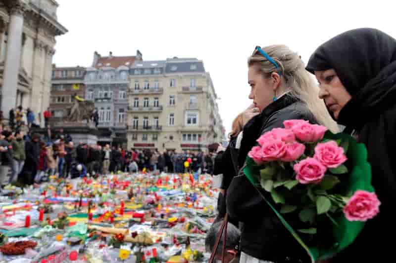 La demission de deux ministres belges refusee apres les attentats de bruxelles