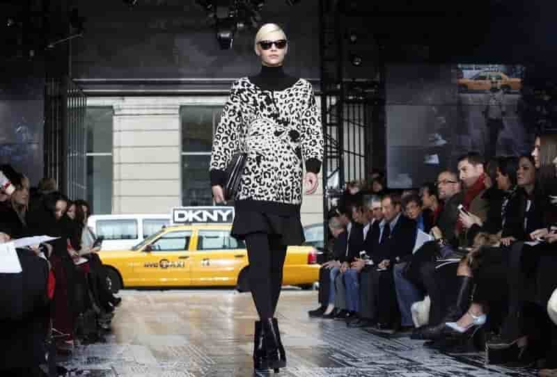 Lvmh vend donna karan pour 650 millions de dollars