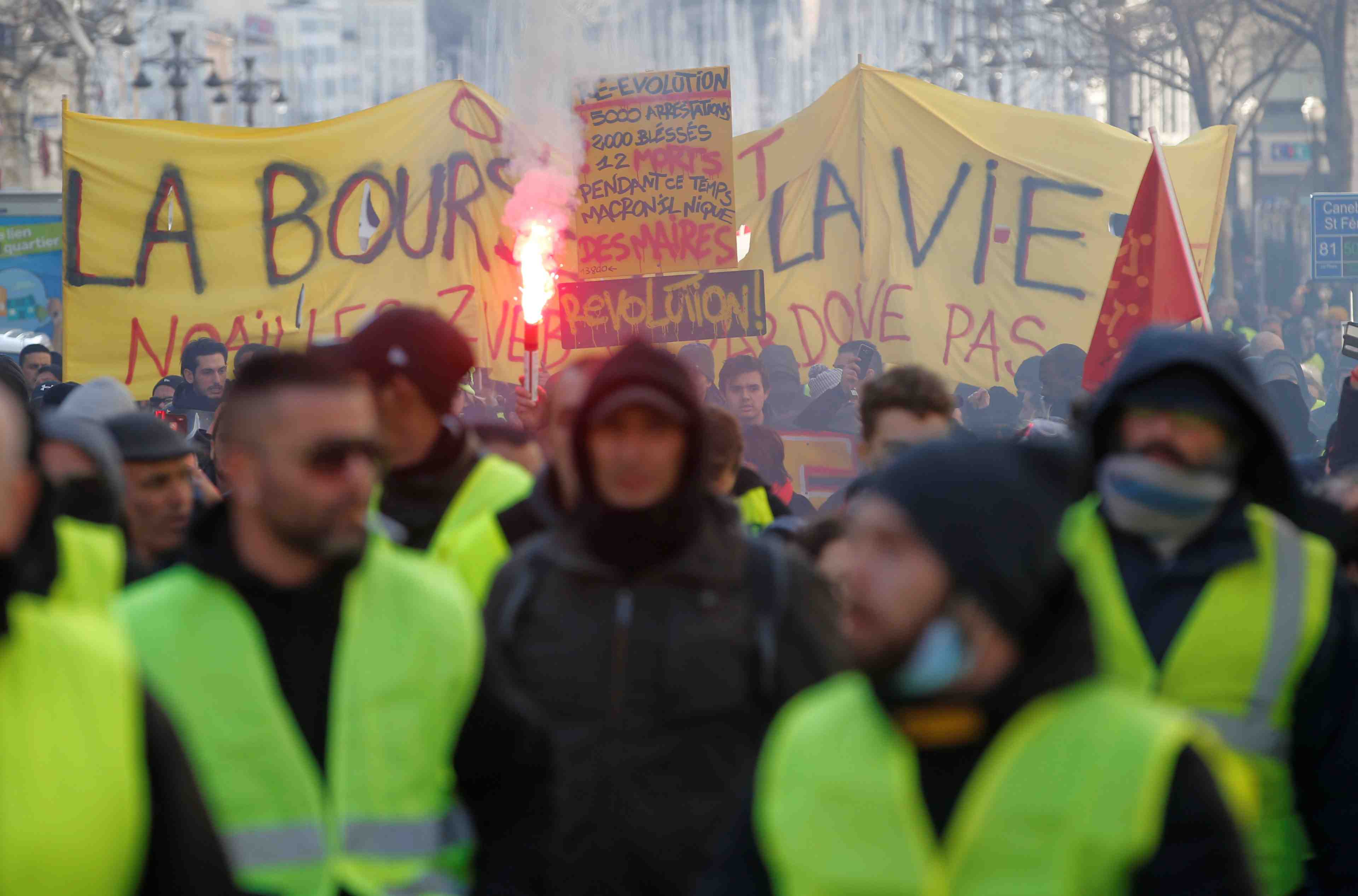 Un "gilet jaune" condamne a 11 mois de prison pour une agression
