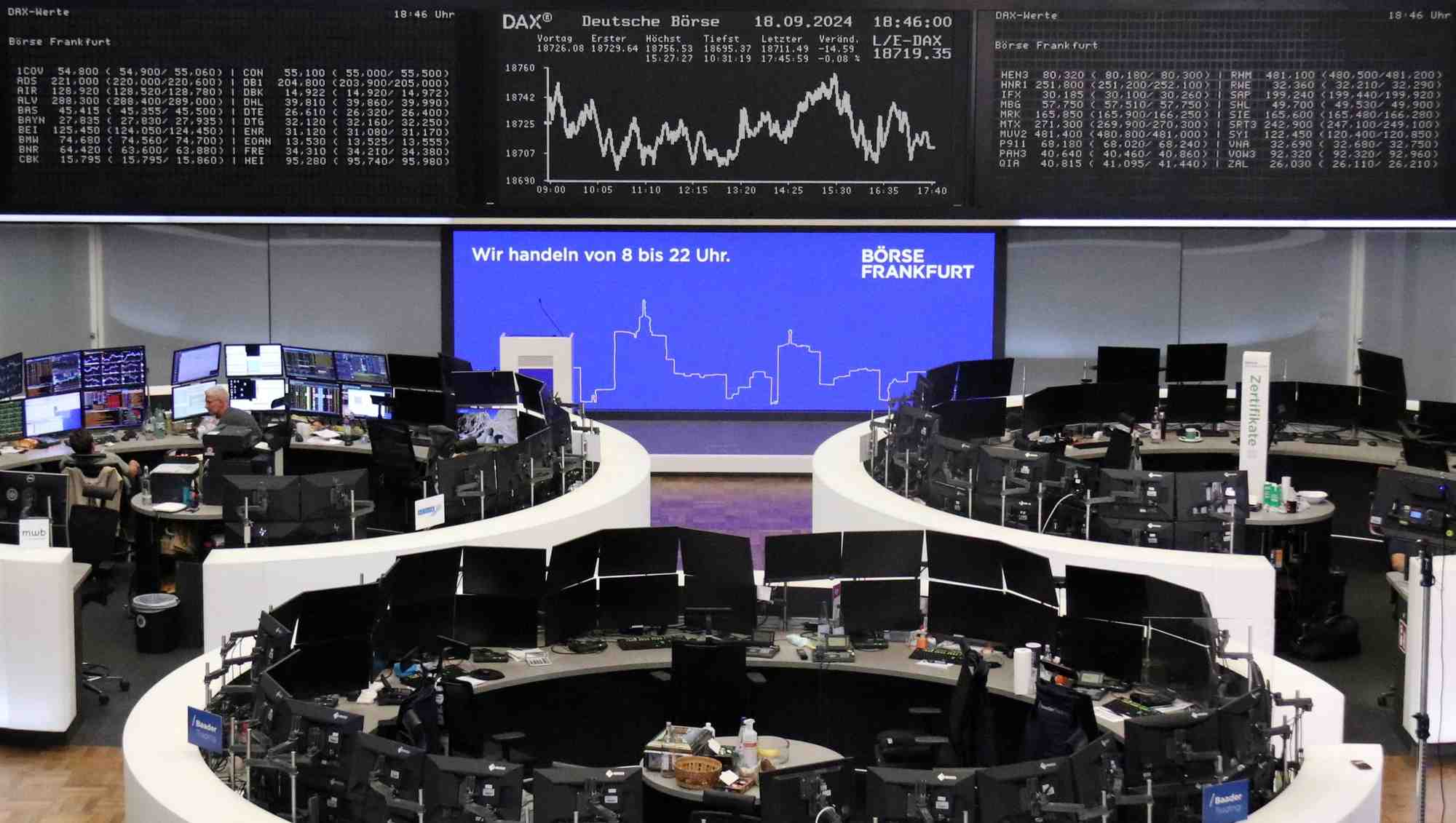Des traders a la bourse de francfort