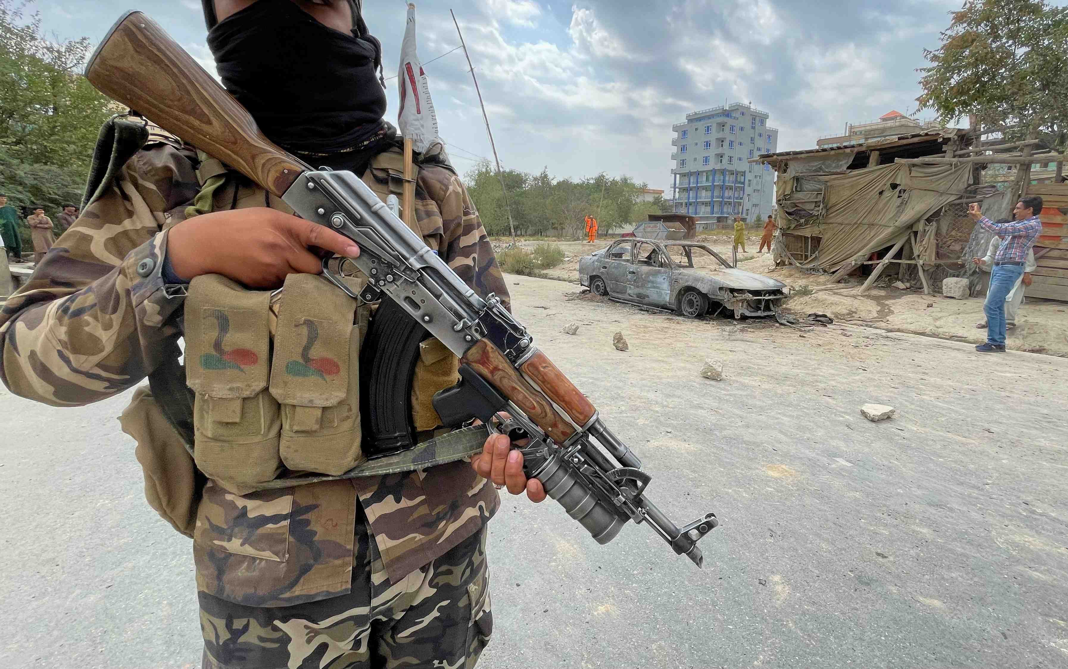 Afghanistan: tirs de roquettes sur l'aeroport de kaboul, dernieres heures avant le retrait des etats-unis