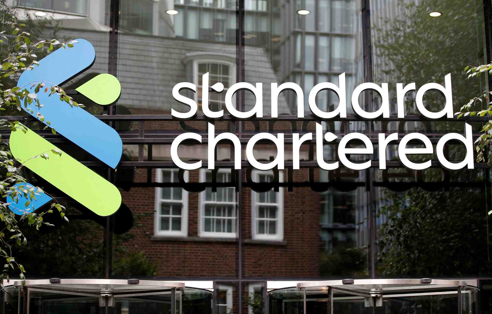 Le siege social de standard chartered, a londres