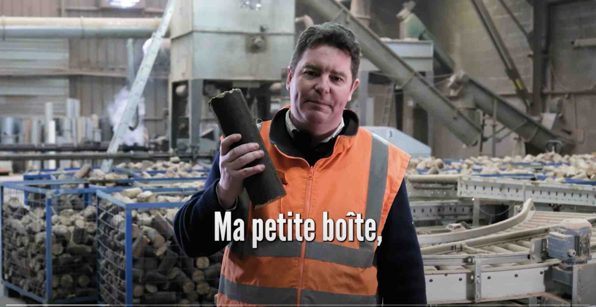 Il y a trois semaines, le patron d'une petite PME bretonne de fabrication de briques de bois densifiées a lancé un appel à l'aide et une collecte pour financer ses arriérés astronomiques de facture EDF. L'entreprise a évité la coupure d'électricité mais pas le placement en redressement judiciaire. En Bretagne, les défaillances d'entreprises se multiplient.