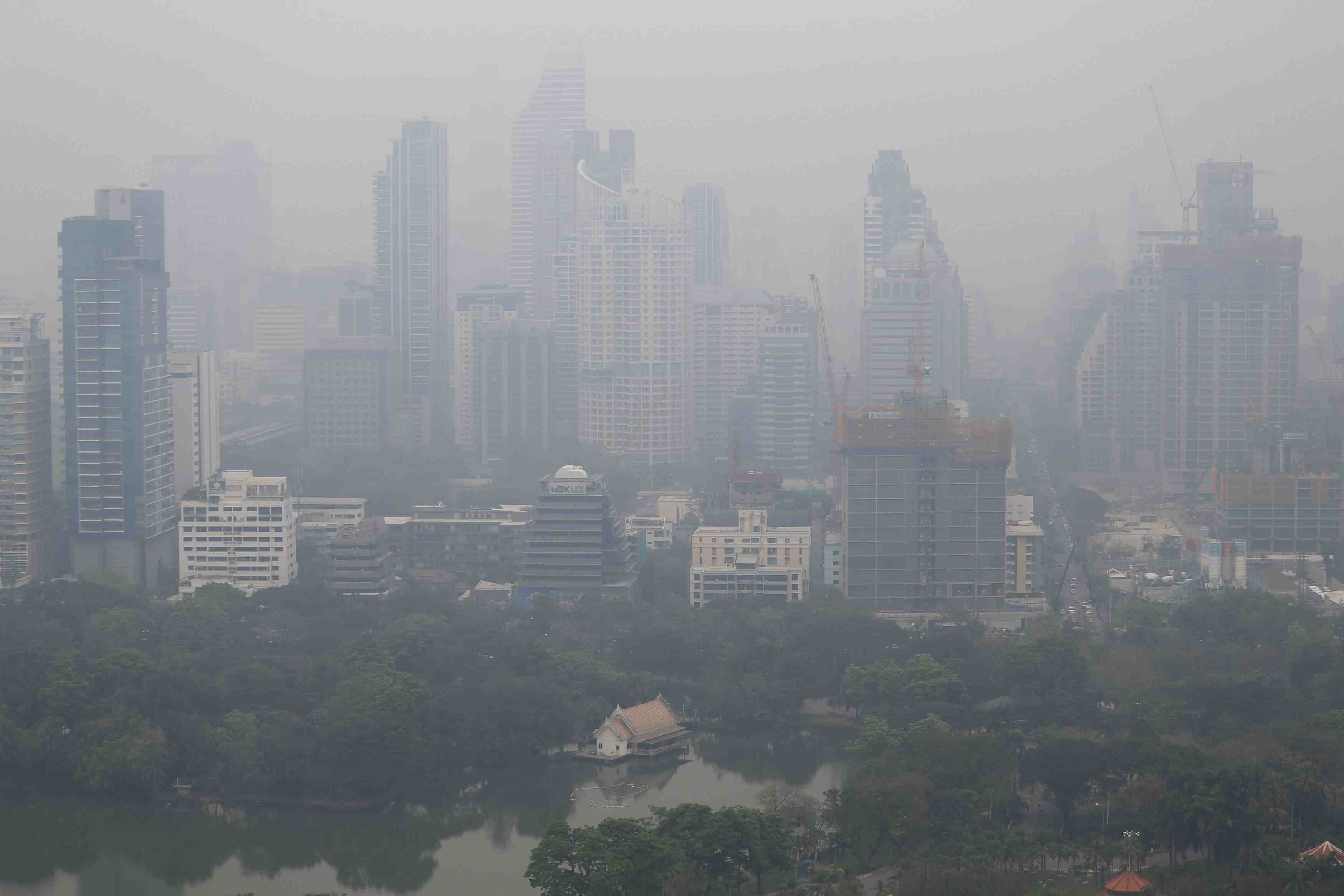La pollution de l'air atteint un niveau alarmant a bangkok