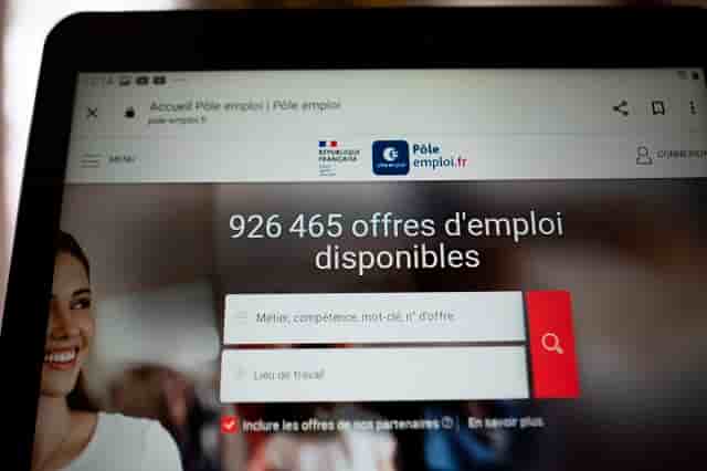 57,4% des répondants à l'enquête disent éprouver des difficultés à recruter ou fidéliser leurs agents territoriaux.