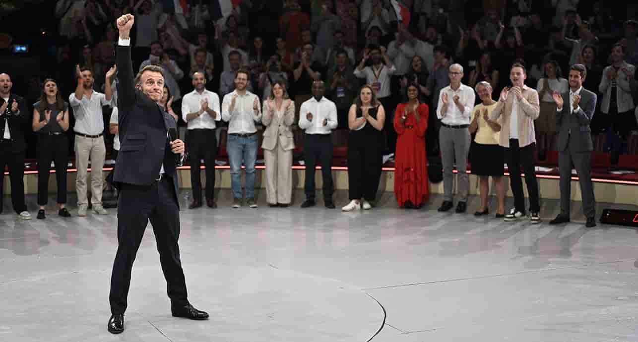 Aux 10 ans des Jeunes avec Macron, Gabriel Attal a-t-il essayé de voler la vedette au président ?