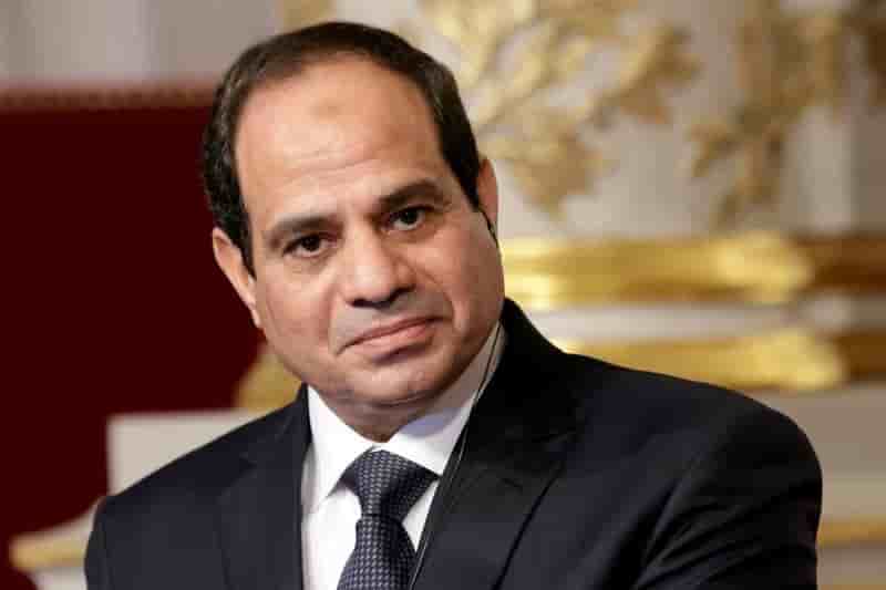 Le president egyptien gracie 82 prisonniers