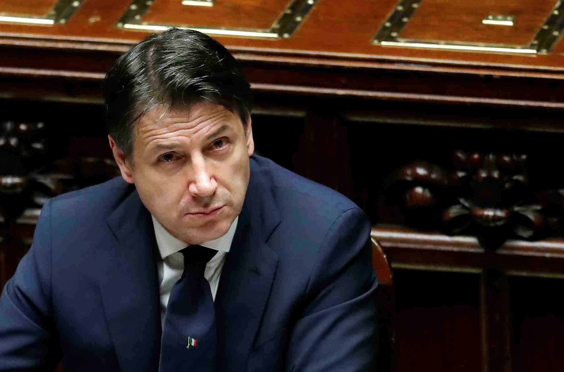 Decision italienne sur un recours au mes d'ici juillet, selon conte