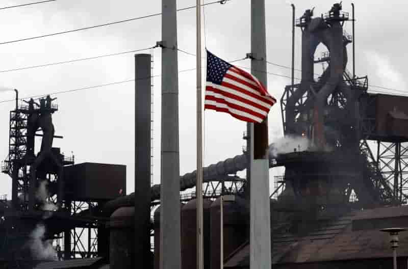 La croissance manufacturiere aux usa a un creux de 13 mois