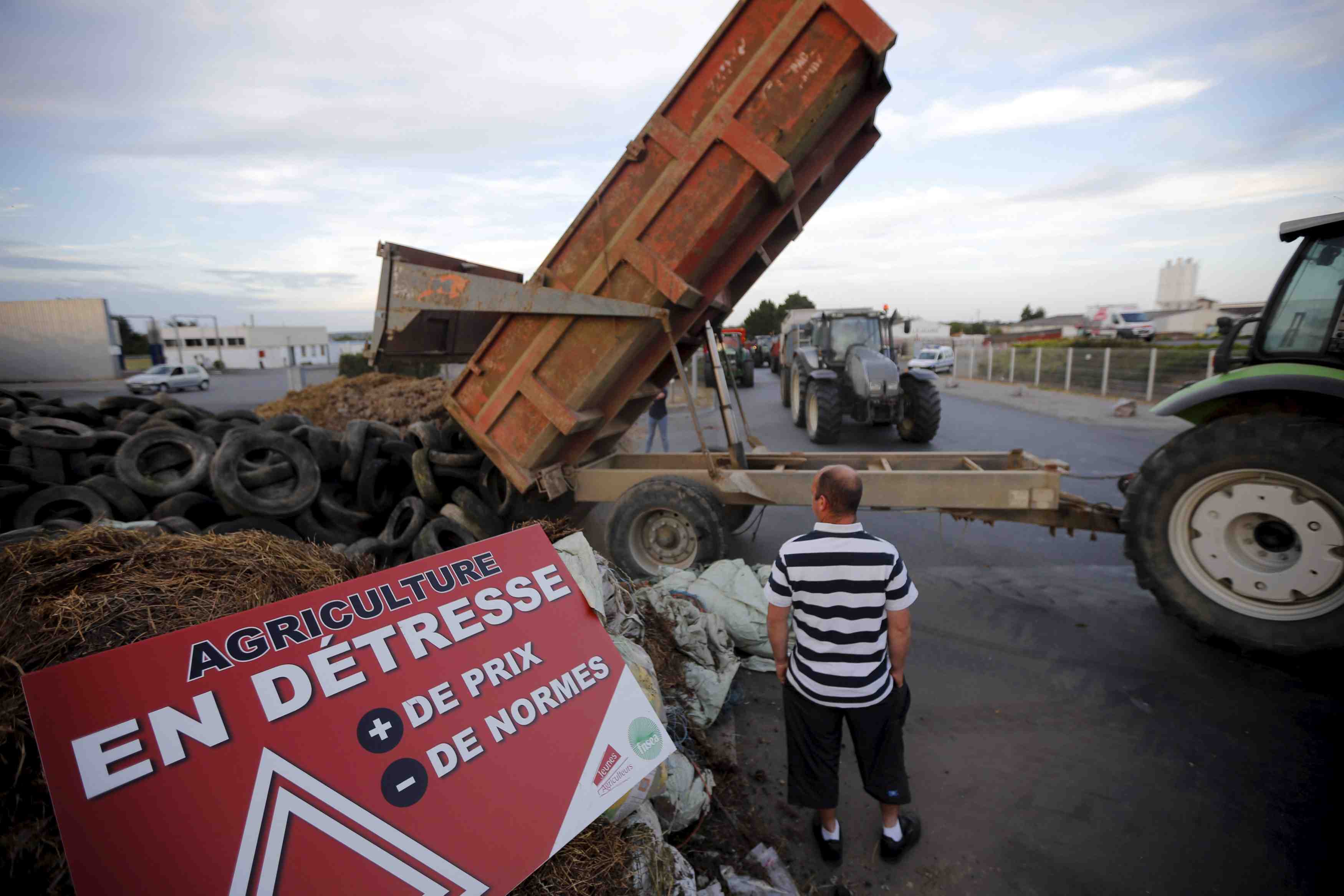 Les eleveurs restent mobilises en depit des accords