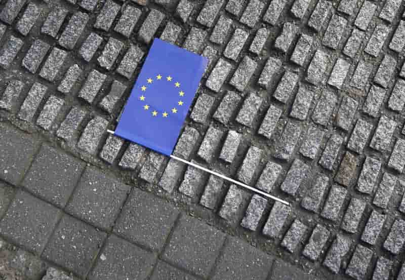 La confiance dans la zone euro commence a chuter
