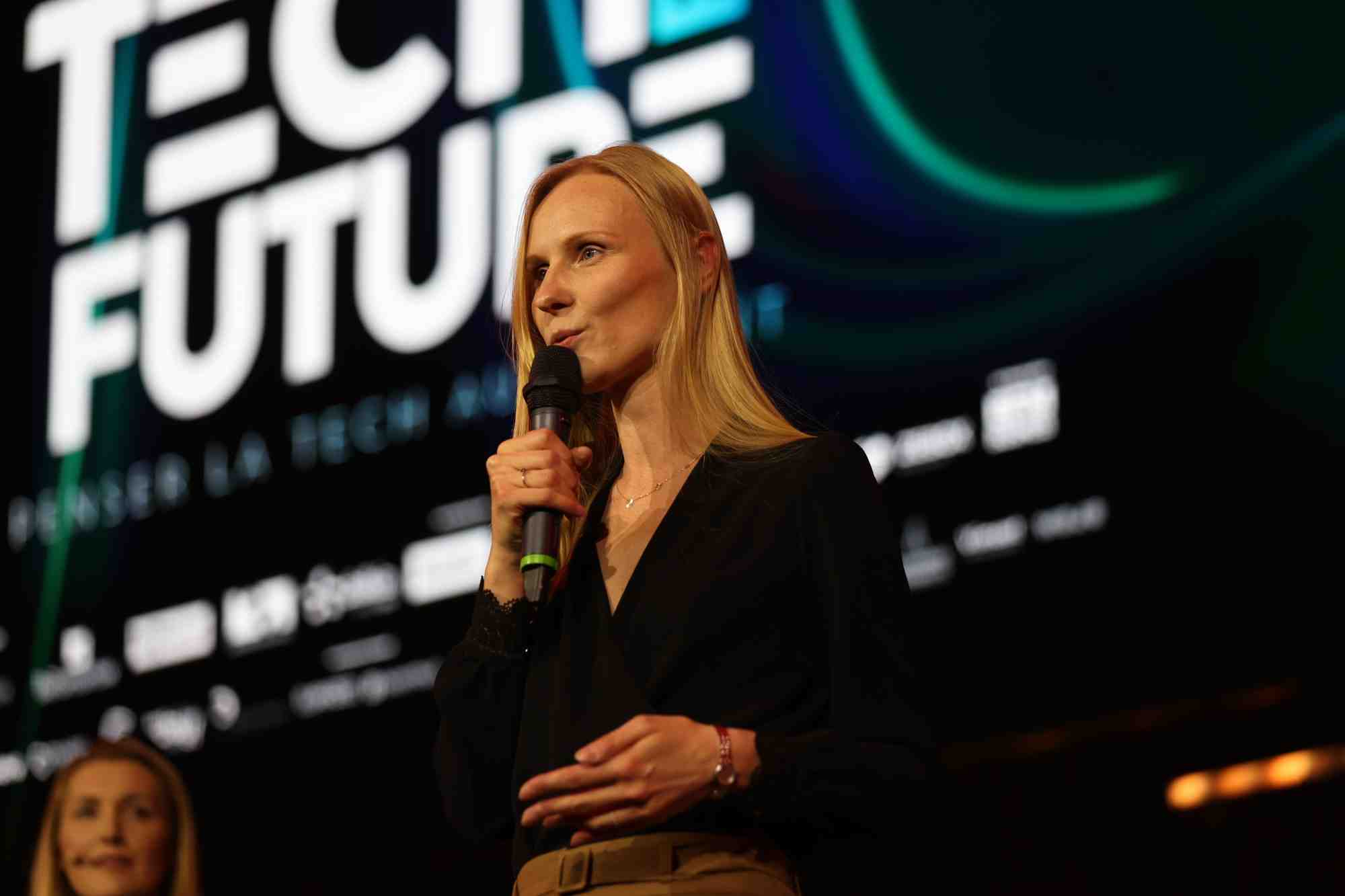 Aneta Ozieranska, cofondatrice et CEO d'Oligofeed, remporte le prix Start de Tech For Future 2024, le plus grand concours de startups de France, organisé par La Tribune.