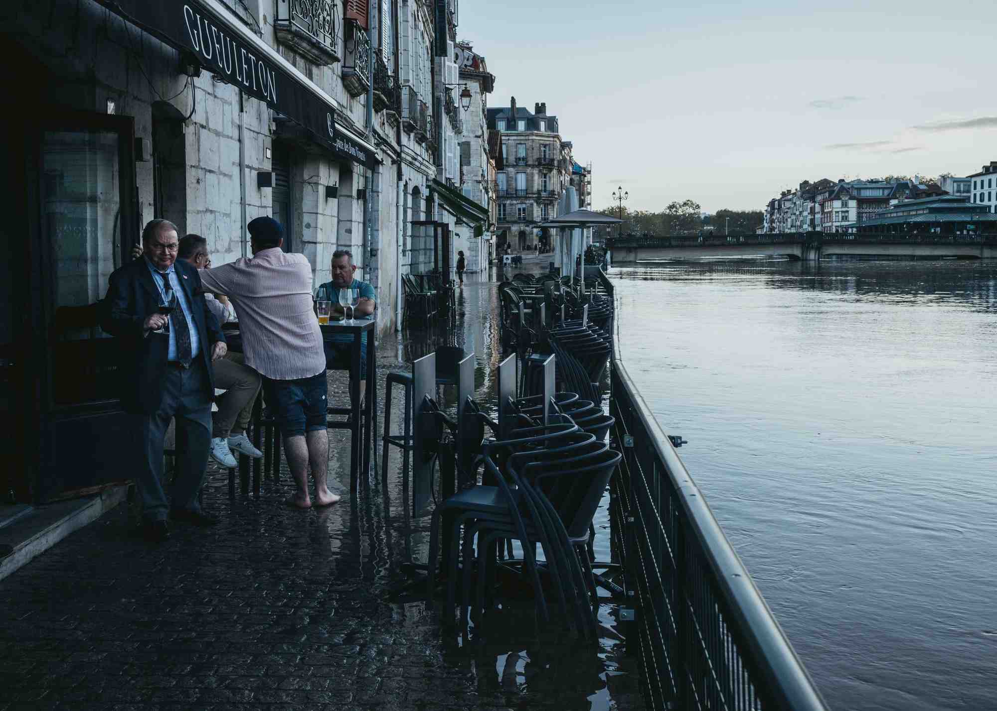 La ville de Bayonne a également été touchée par les intempéries et les crues.