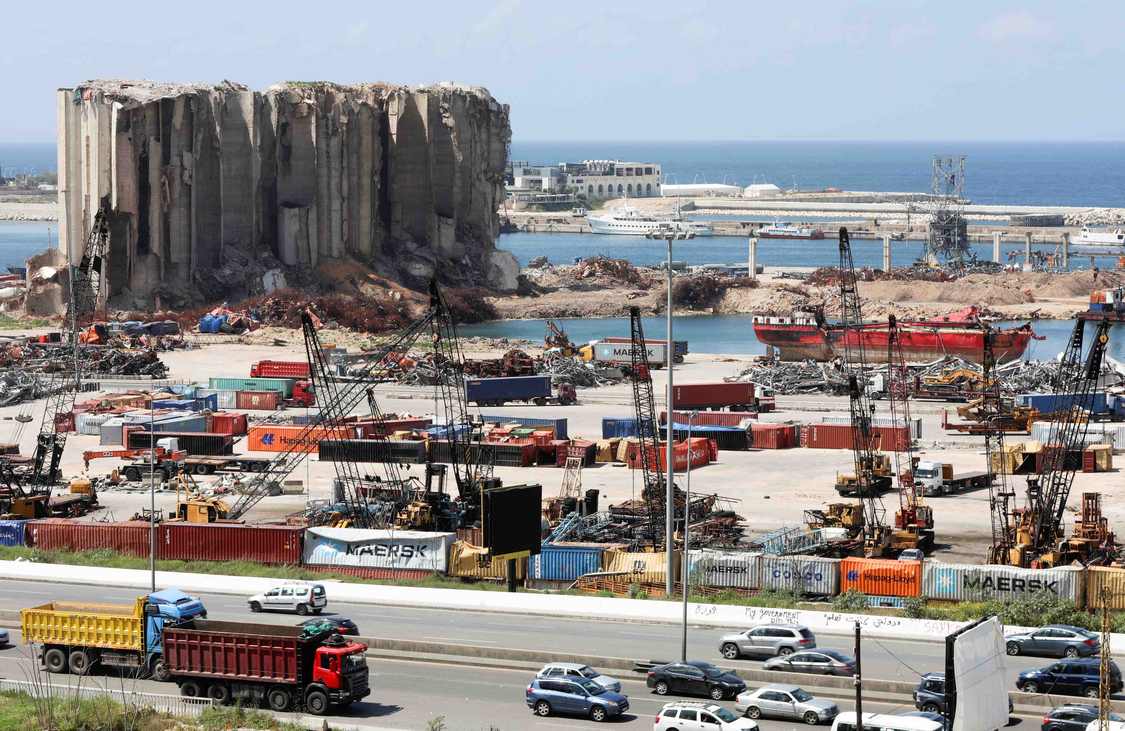 Cma cgm veut reconstruire le port de beyrouth en moins de trois ans