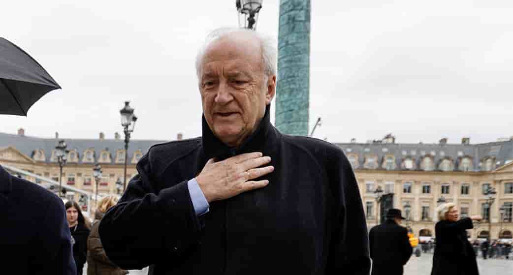 L'ancien ministre français des Affaires étrangères Hubert Védrine était présent à l'hommage national donné en l'honneur de l'ancien ministre de la Justice Robert Badinter, le 14 février 2024, à Paris.