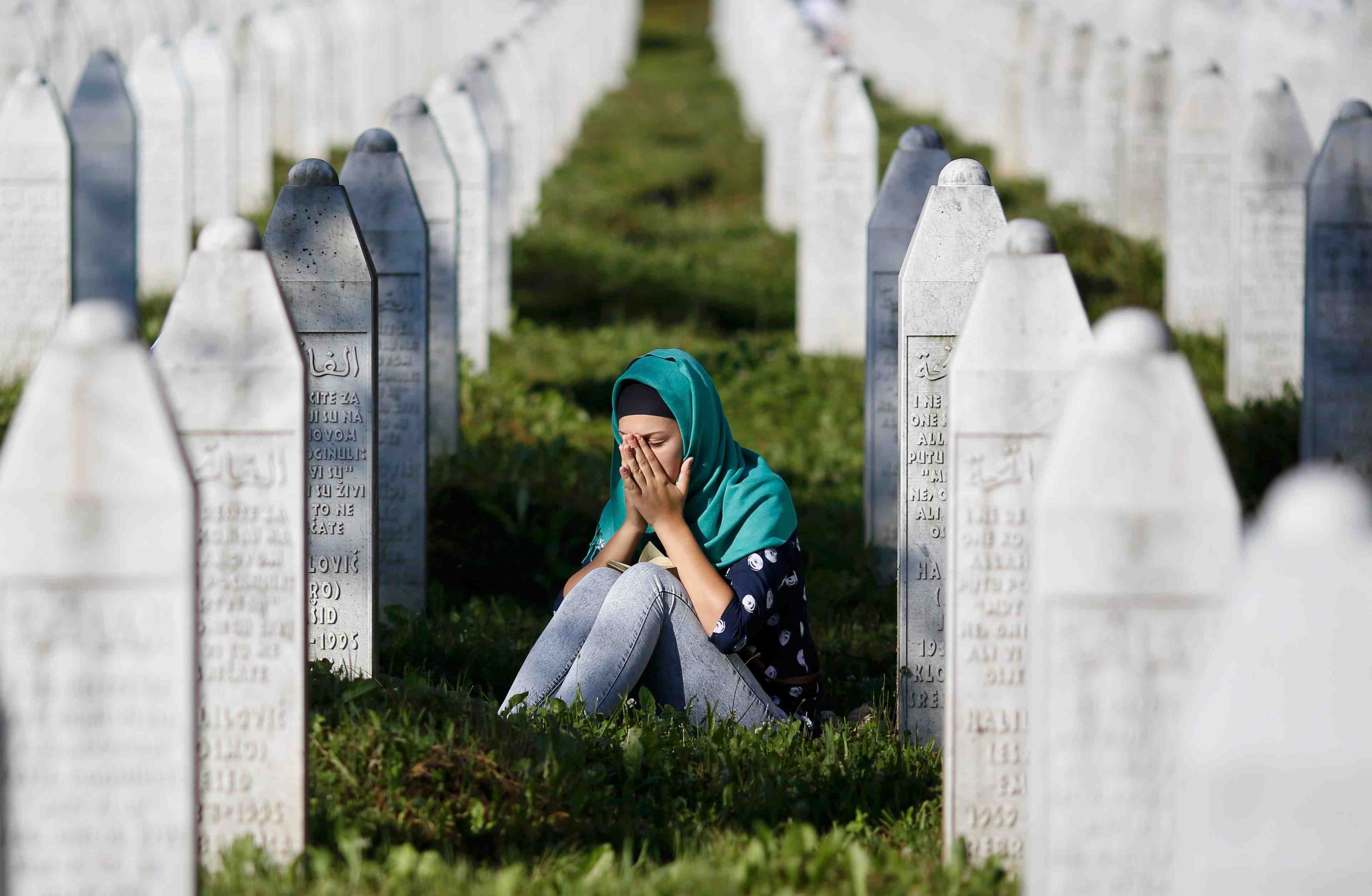 Commemoration des 20 ans du massacre de srebrenica en bosnie