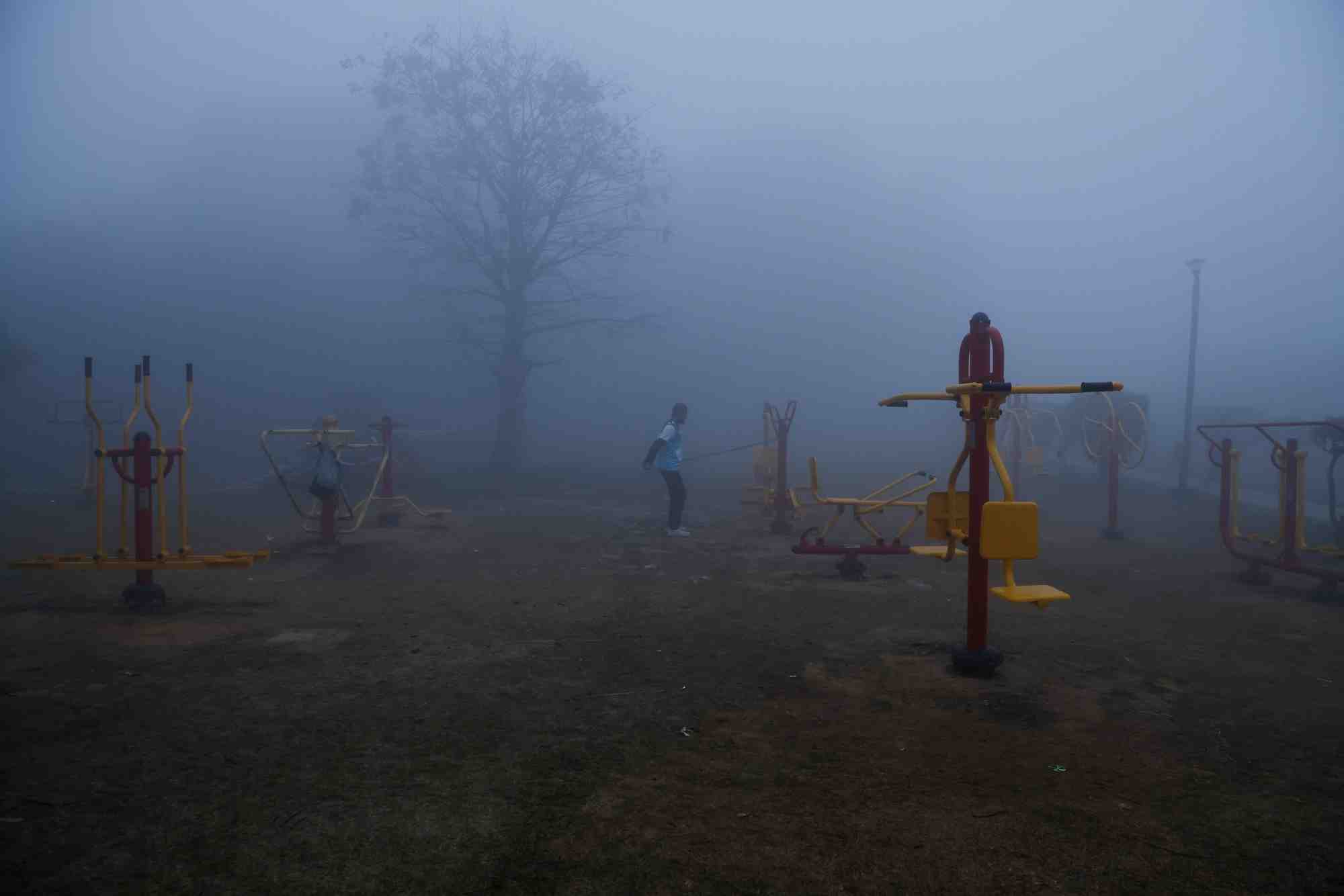 Un brouillard intense a new delhi