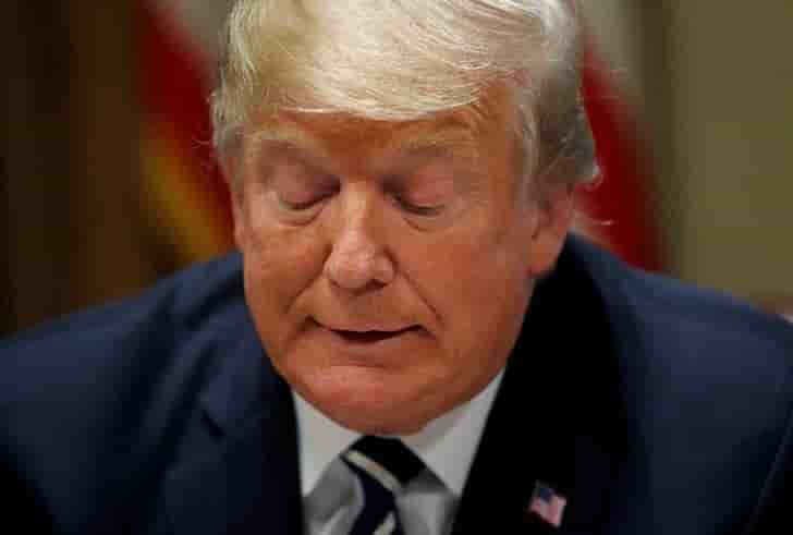Trump se dit preoccupe par le dollar fort et les hausses de taux