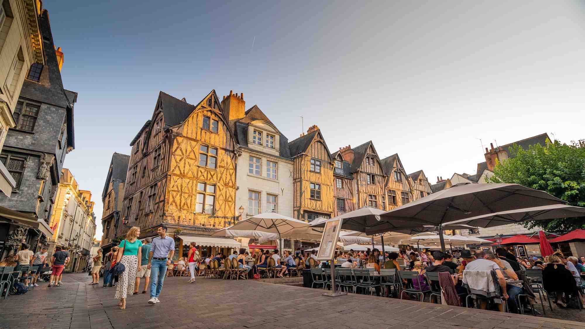 place plumereau tours