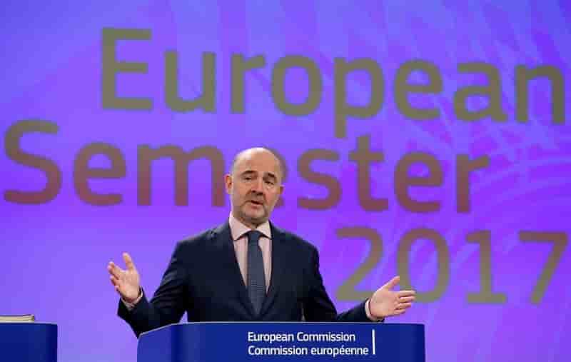 Moscovici votera macron pour reconcilier france et europe