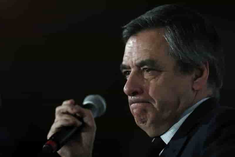 Fillon reaffrime n'avoir rien fait "d'illegal"