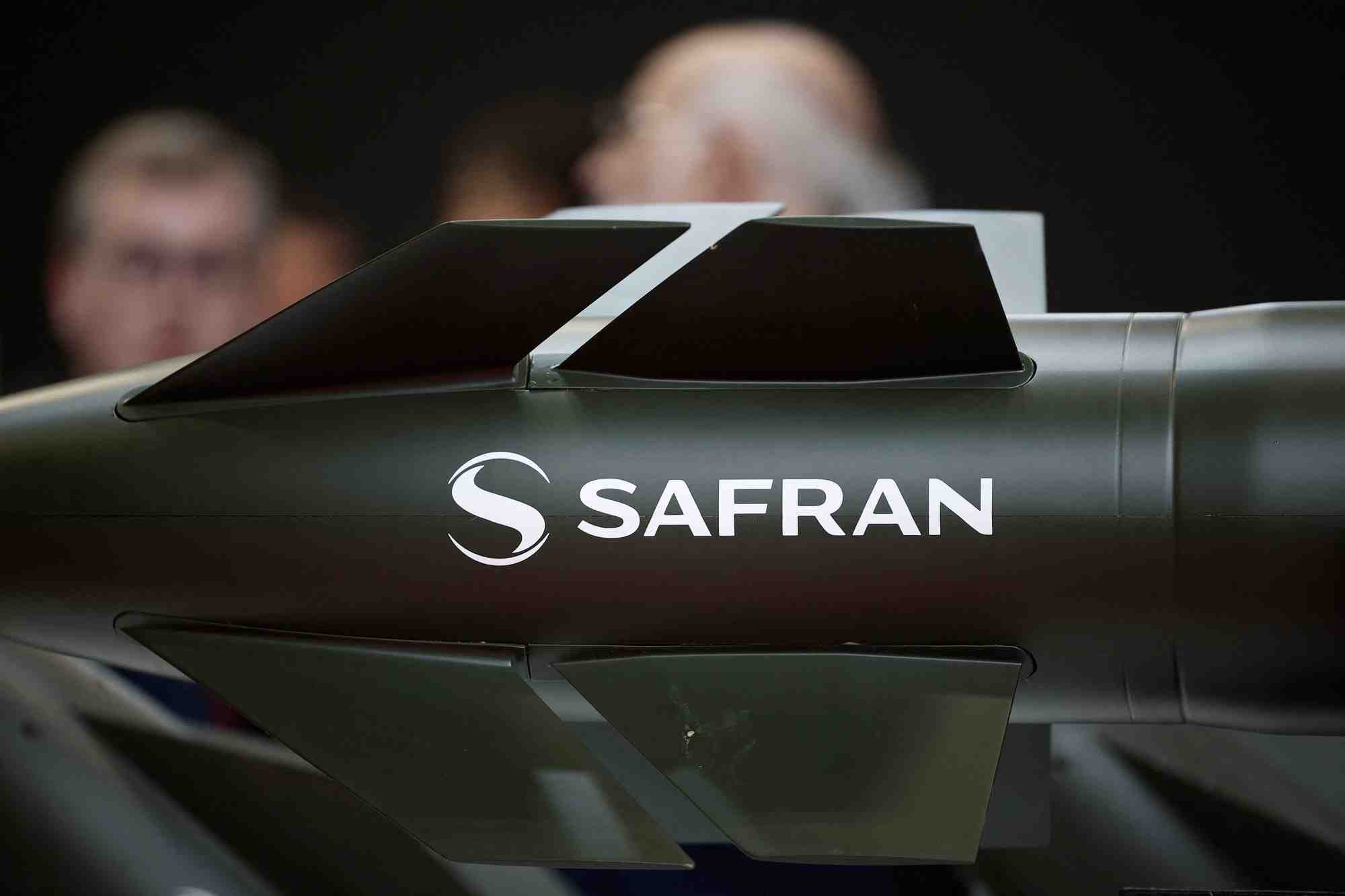 Le logo de safran