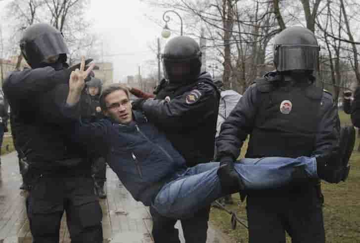 Manifestations en russie pour demander le depart de poutine