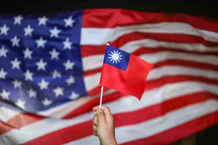 Un navire us dans le detroit de taiwan sur fond de tensions avec pekin