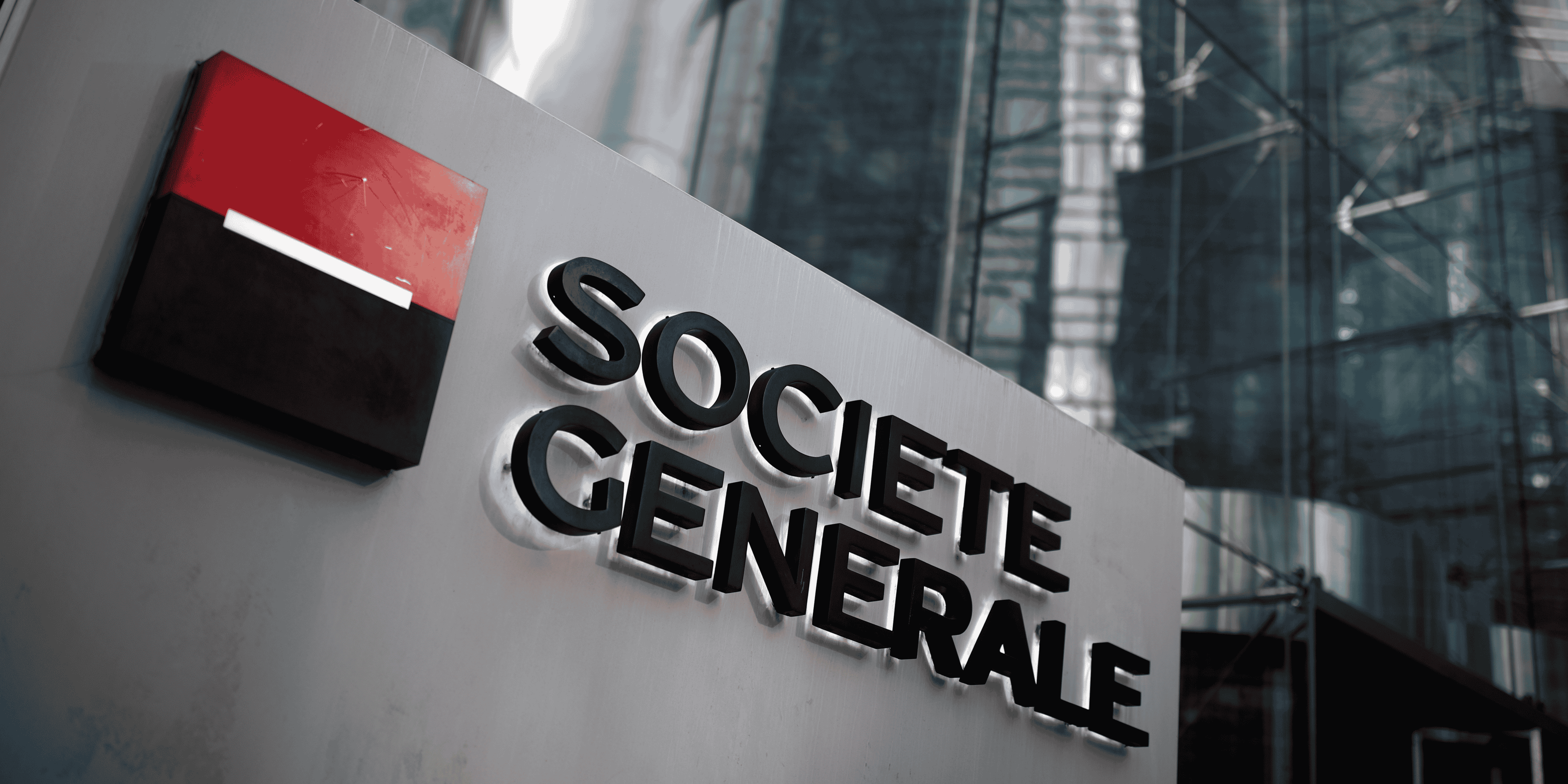 Societe generale est a suivre a paris