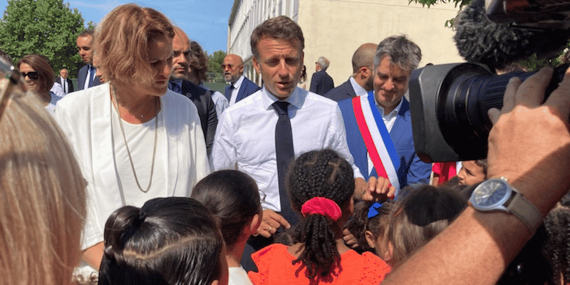 Macron école