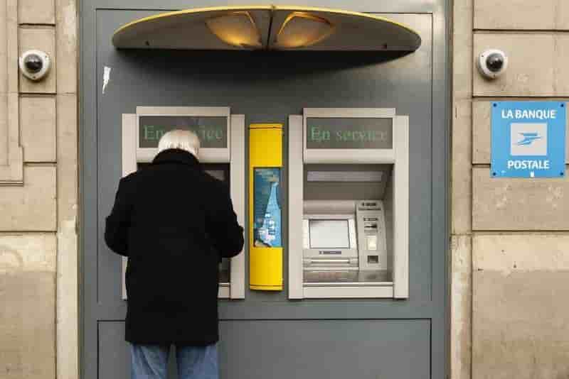 La Banque postale veut accélérer chez les commerçants