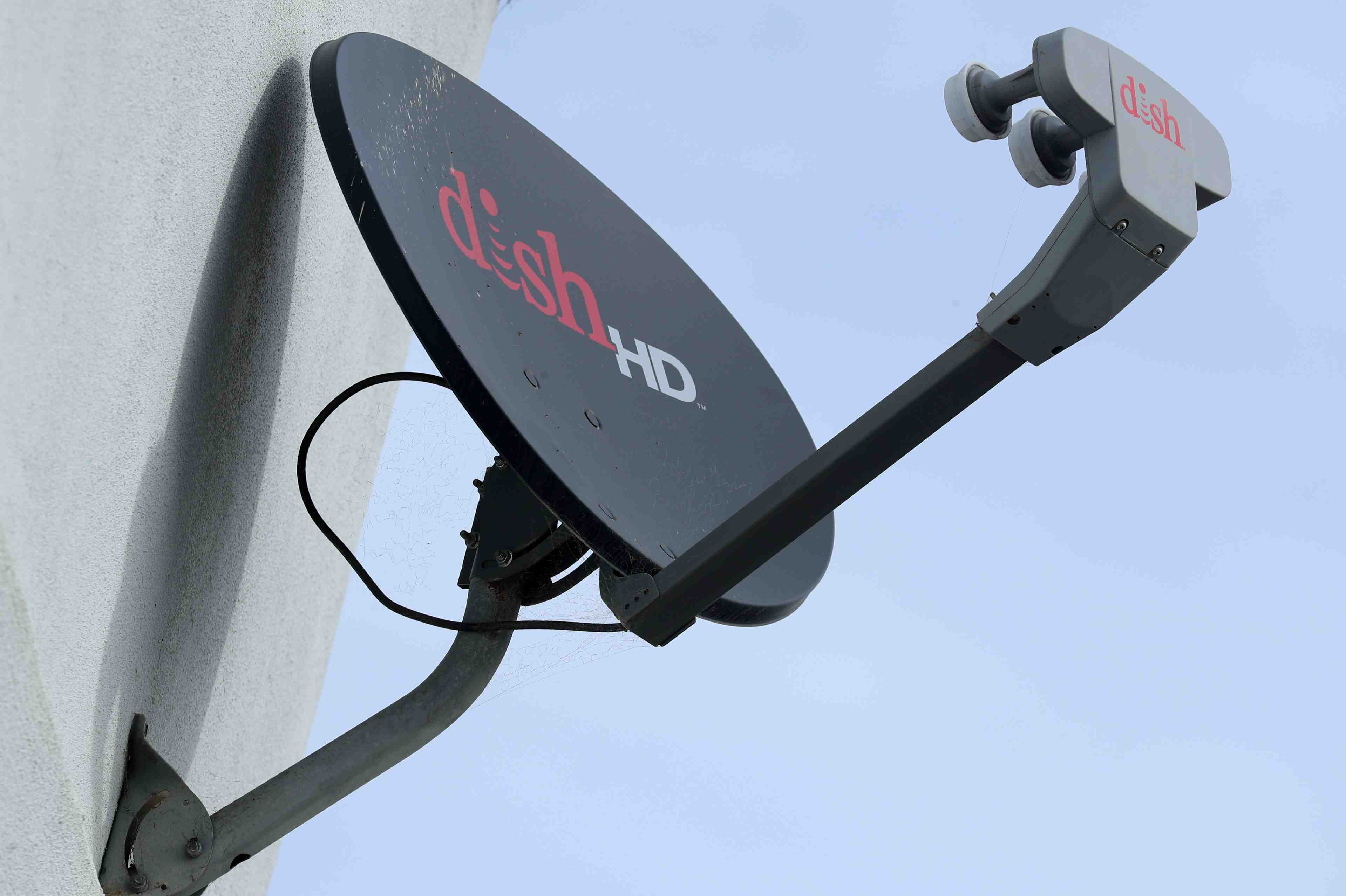 Cbs et dish reglent leur litige de telediffusion