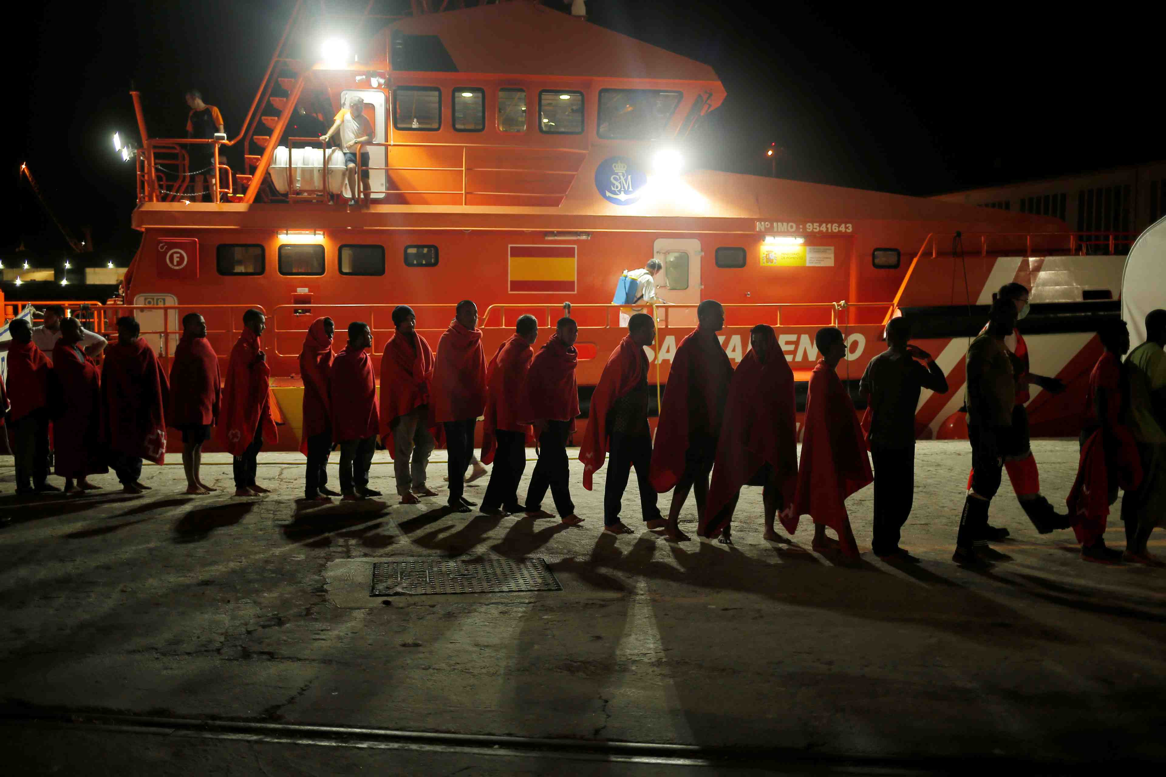 Plus de 1.000 migrants ont peri cette annee en mediterranee, selon le hcr