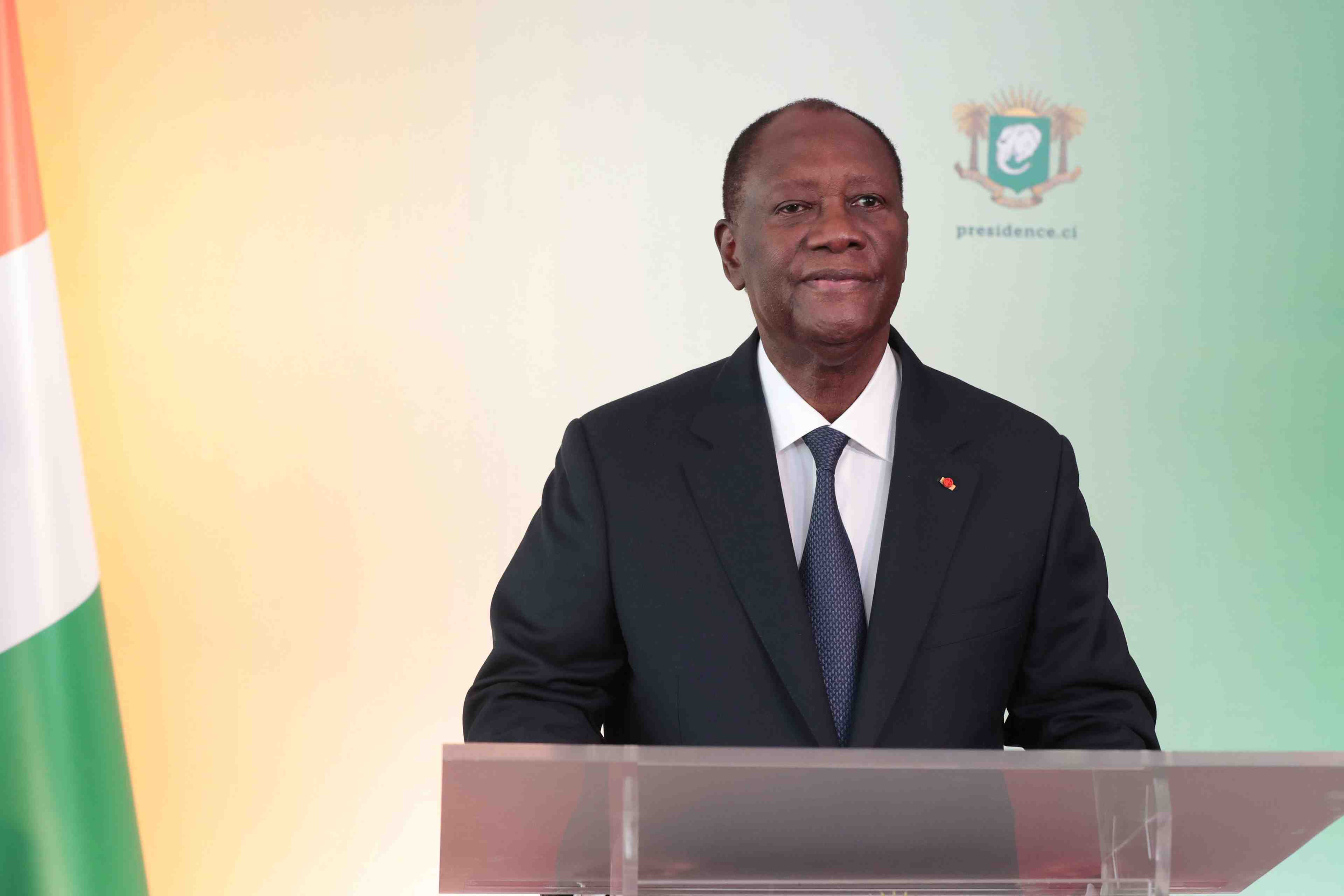 L'opposition ivoirienne accuse ouattara de violer la constitution