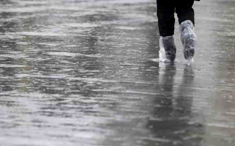 Trois departements en alerte pour des pluies ou des crues