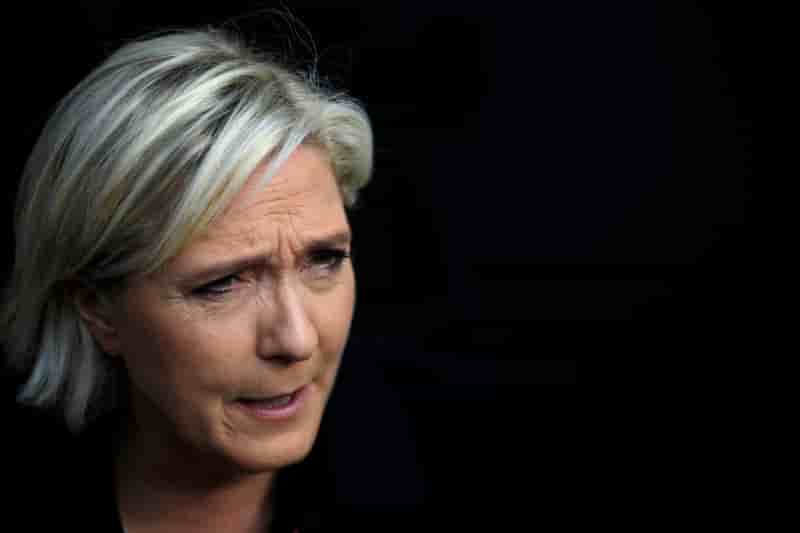 Incidents avant un meeting de marine le pen a ajaccio