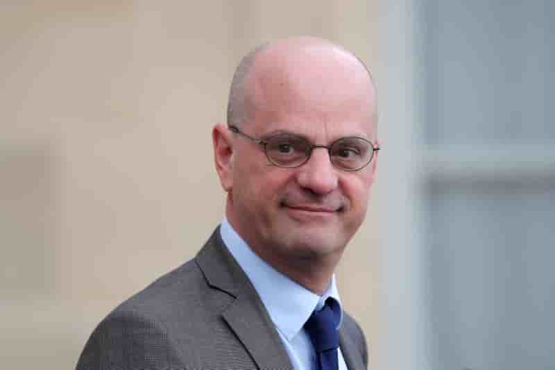 Coronavirus: les modalites du bac fixees la semaine prochaine, dit blanquer