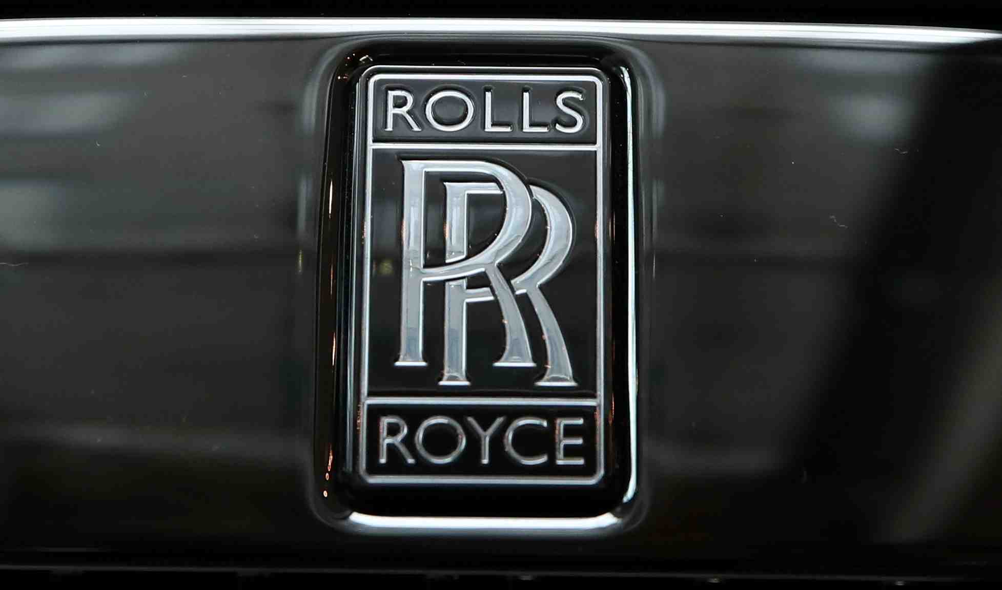 Rolls-royce accuse une perte annuelle de 4 milliards de livres